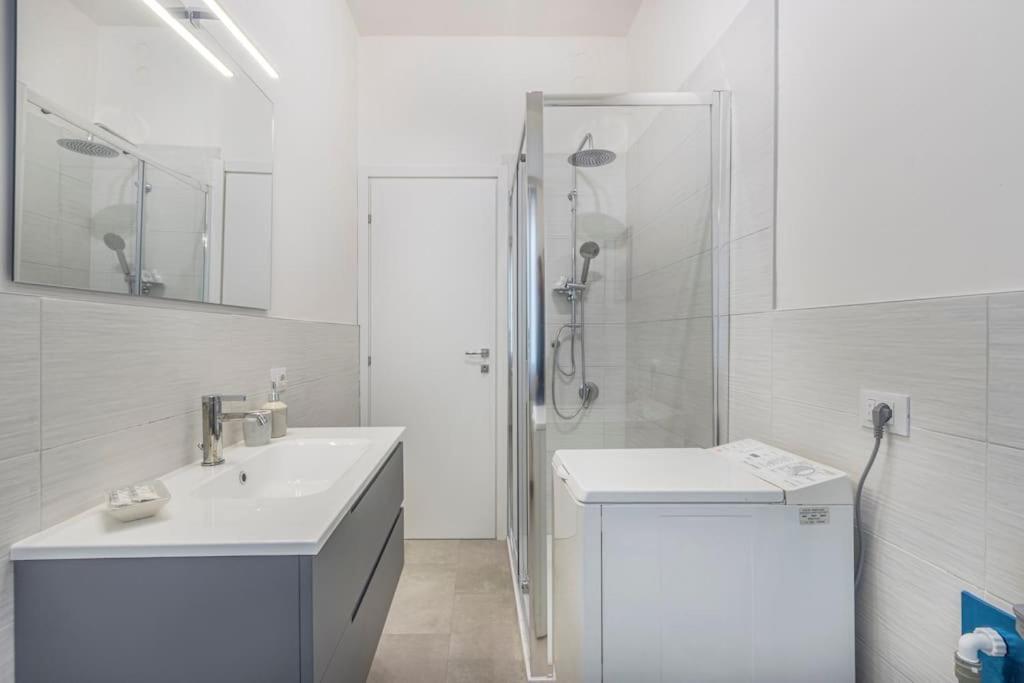 Minimalist Oasis - City Life & Hesperia Hospital Μόντενα Εξωτερικό φωτογραφία
